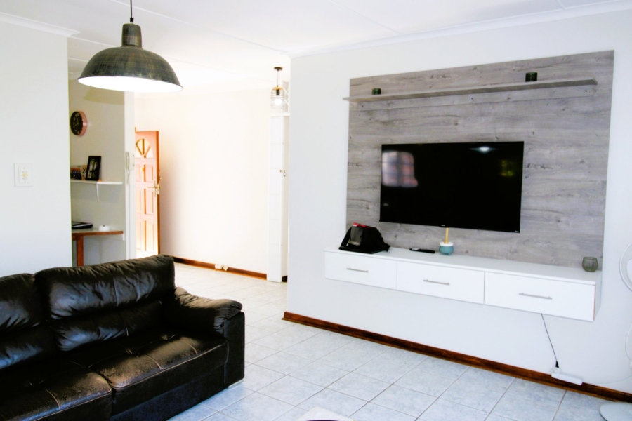 4 Bedroom Property for Sale in Gonubie Eastern Cape